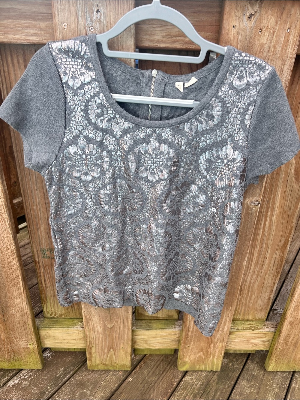 Moth Gray Short-Sleeve Embellished Scoop-Neck Top